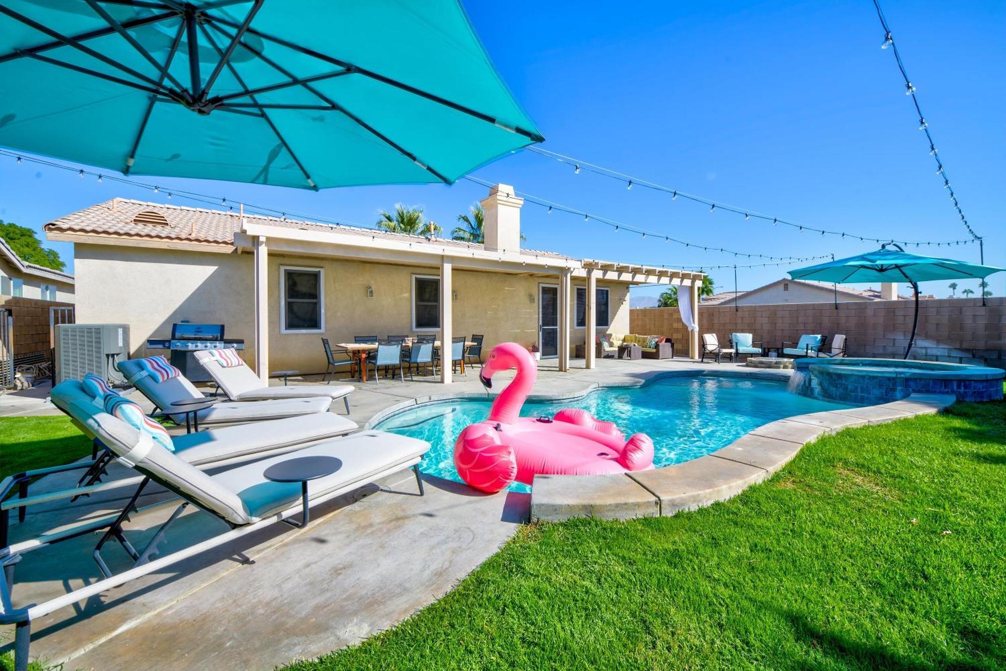 Casa Desert Muse With Heated Pool Spa Firepit Mini Golf And Games Indio Exterior foto